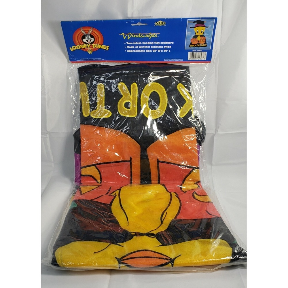 *RARE* Looney Tunes Tweety Bird Halloween Twick Or Tweet Windsculpts Garden Flag